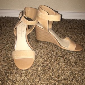 Jessica Simpson Tan Wedge